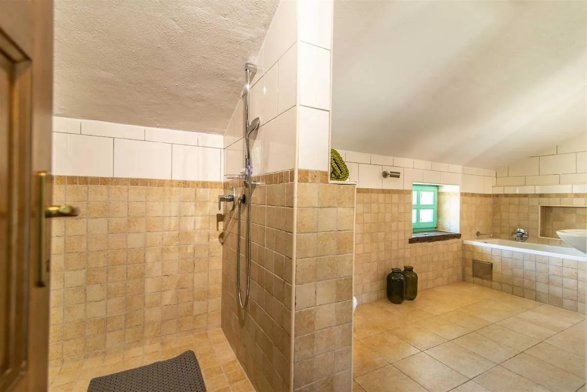 Villa La Premier By Kompas Villas Ladici Croatie