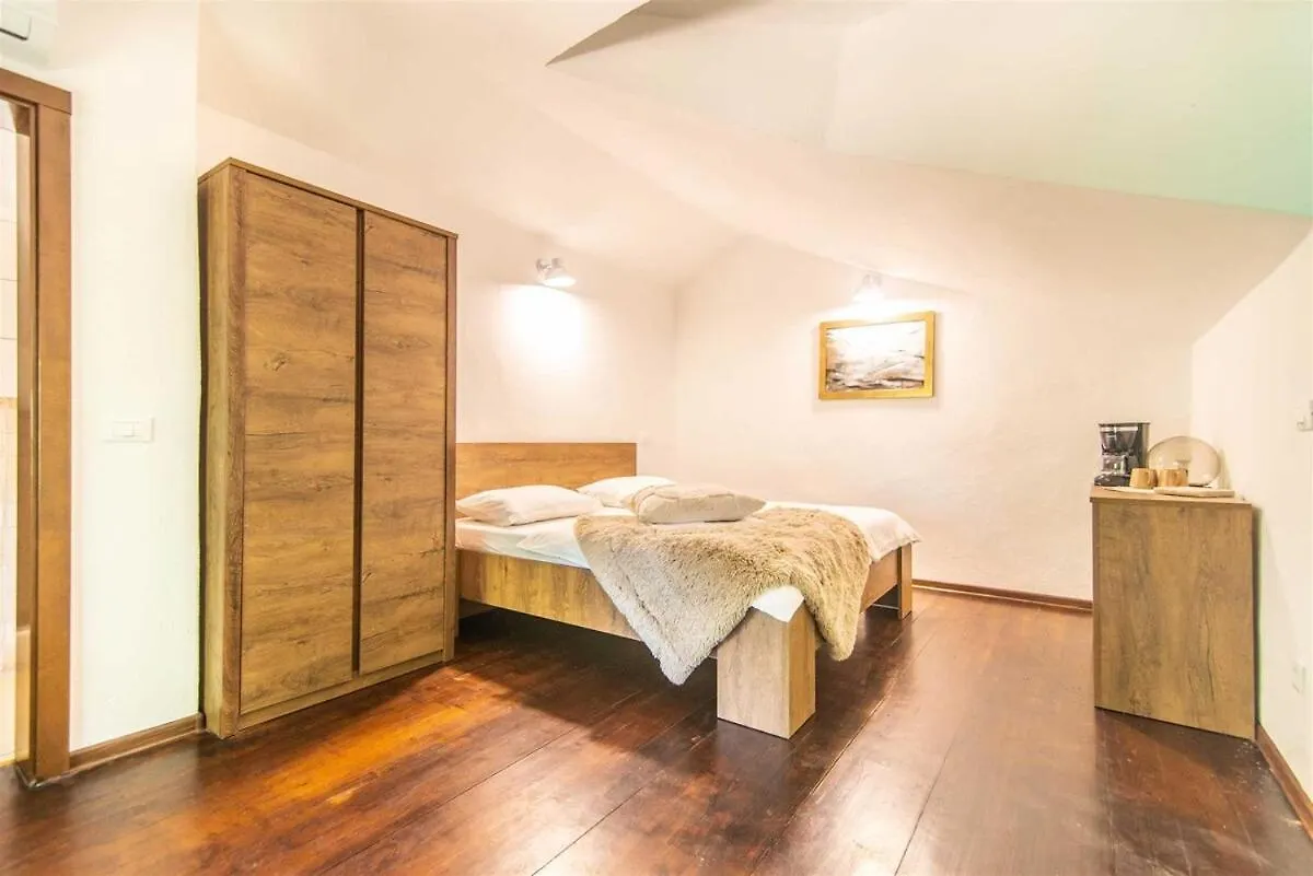 Villa La Premier By Kompas Villas Ladici